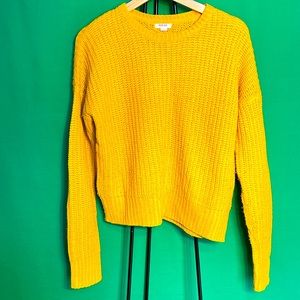 Arden Basic S Wide Sweater good for M Size Knitted LongSleeves for AnyOccasions